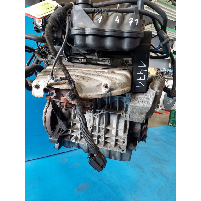 Двигун Skoda OCTAVIA 1.6 AKL