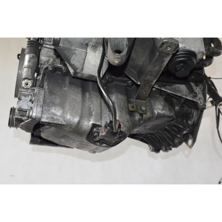 Двигун Skoda SUPERB 1.9 TDI AVB