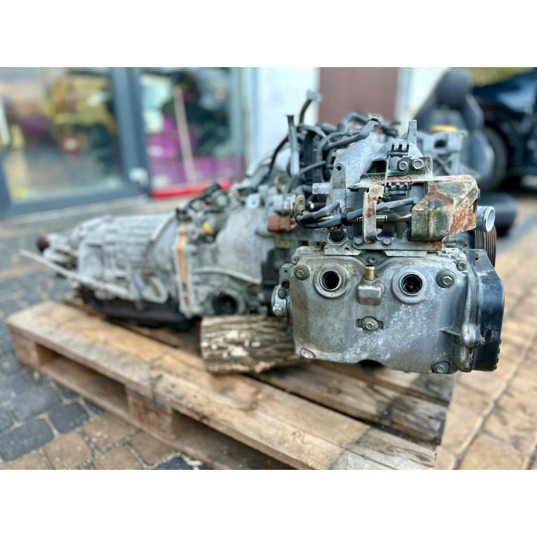Двигун Subaru OUTBACK 2.5 EJ251