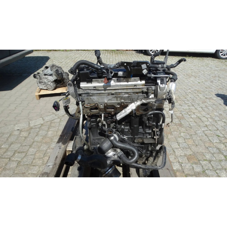Двигун Seat LEON ST 1.6 TDI CLHB