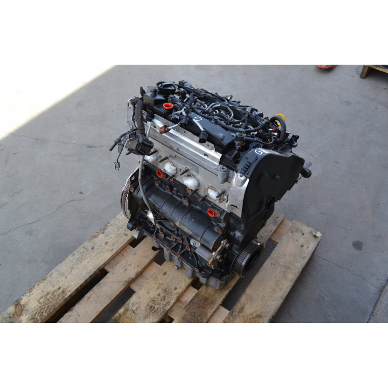 Двигун Seat LEON ST 2.0 TDI CRLB