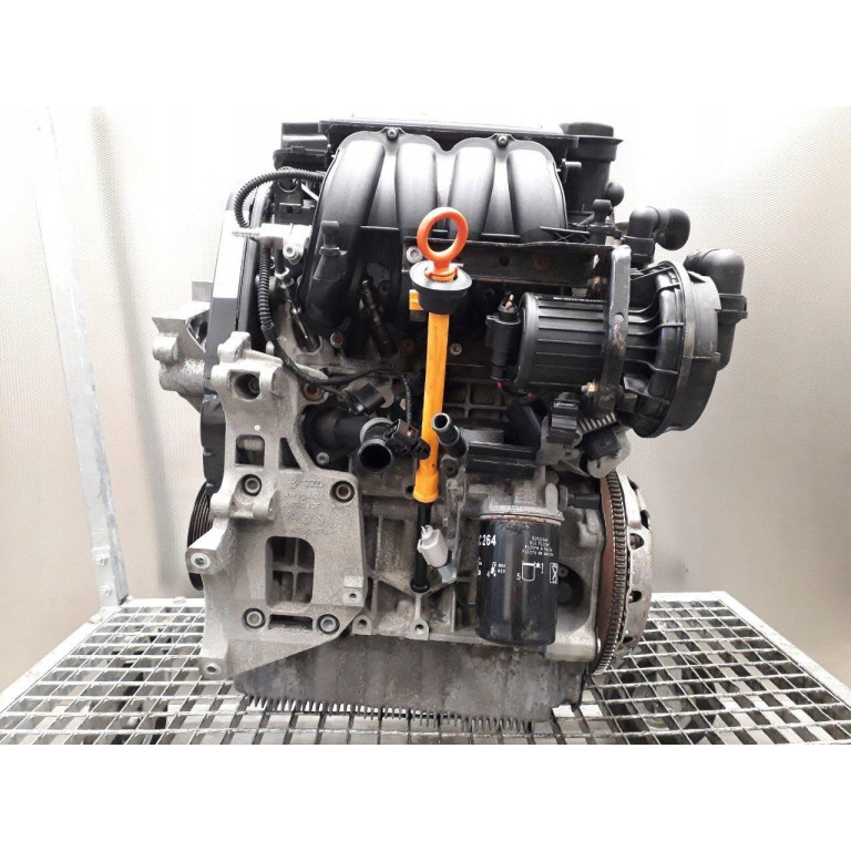 Двигатель Seat TOLEDO III 1.6 CCSA