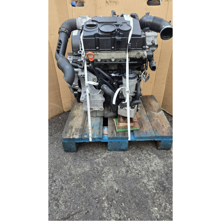 Двигатель Seat TOLEDO III 2.0 TDI BMM
