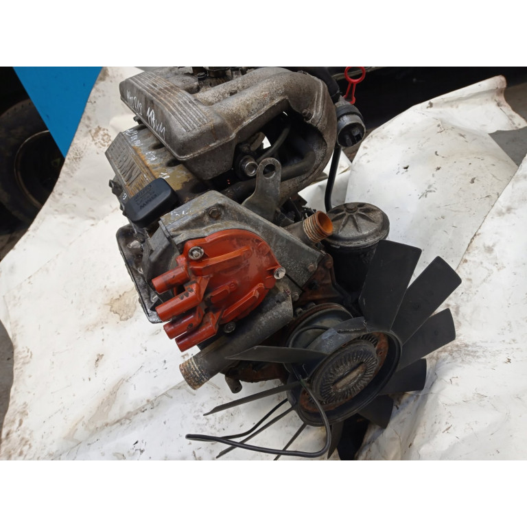 Двигун BMW 3 318 i M40B18 M40 B18