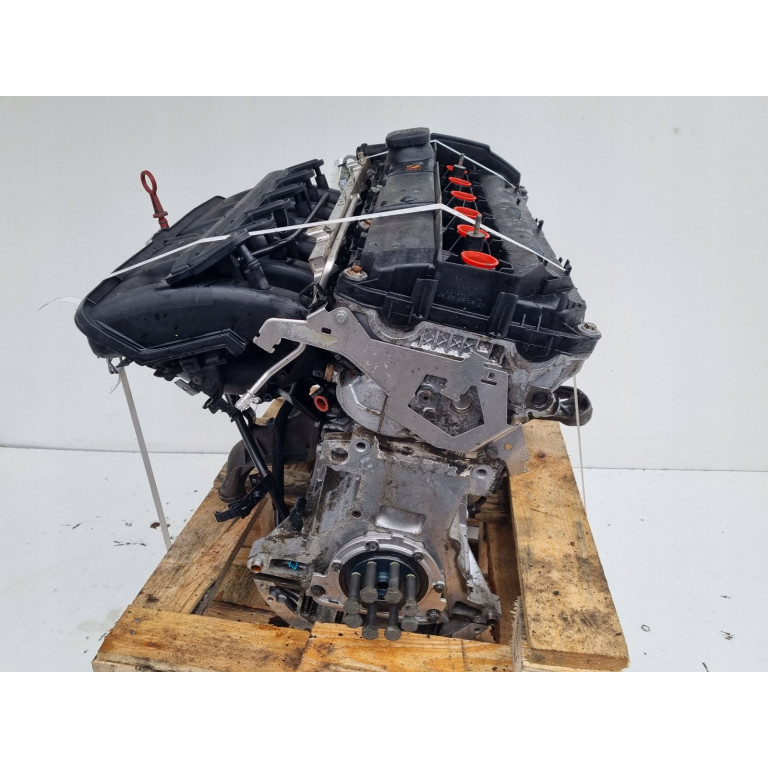 Двигун BMW 3 320 i M54B22 226S1 M54 B22 (226S1)