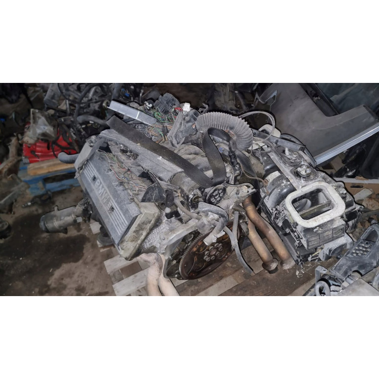 Двигун BMW 5 540 i M60B40 M60 B40