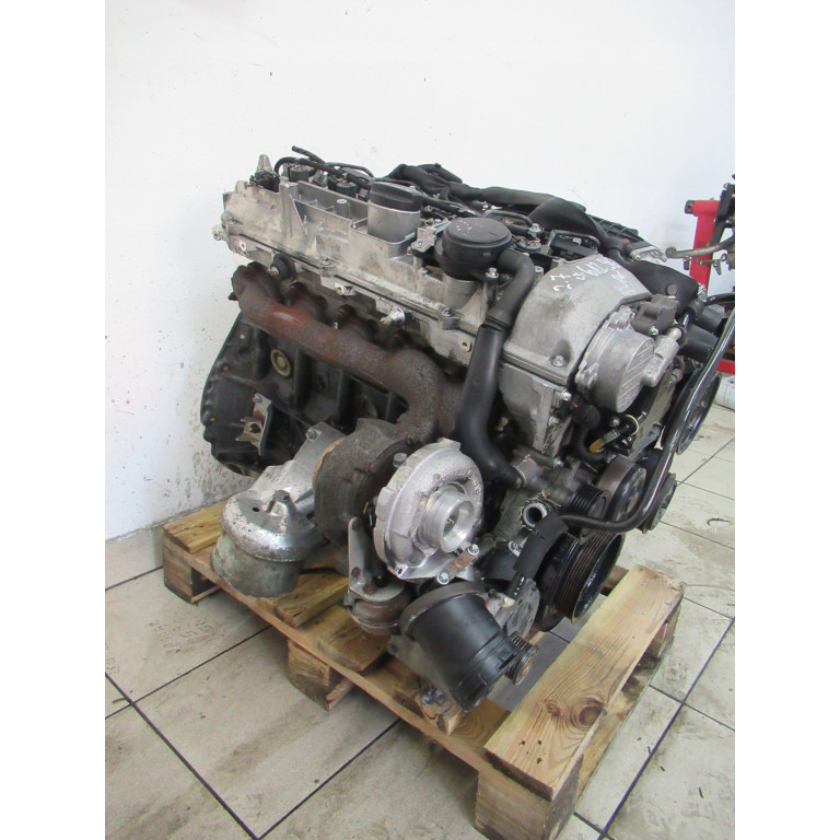 Двигатель Mercedes - Benz CLK 270 CDI (209.316) OM 612.967 OM 612 967