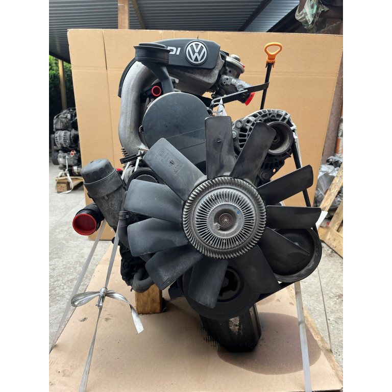Двигун Volkswagen LT 28-35 II 2.5 TDI AVR ANJ BBE BBF APA AHD