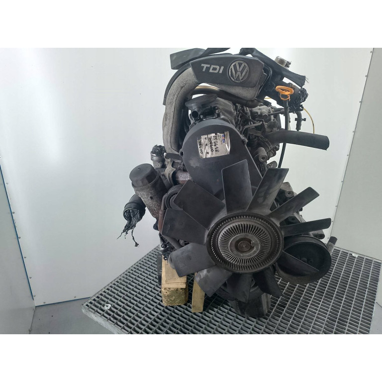Двигун Volkswagen LT 28-35 II 2.5 TDI AVR ANJ BBE BBF APA AHD