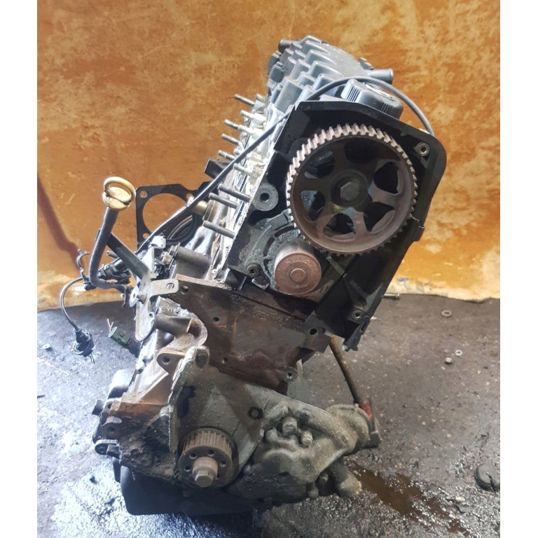 Двигатель Alfa Romeo 166 2.4 JTD 841C.000 841C000