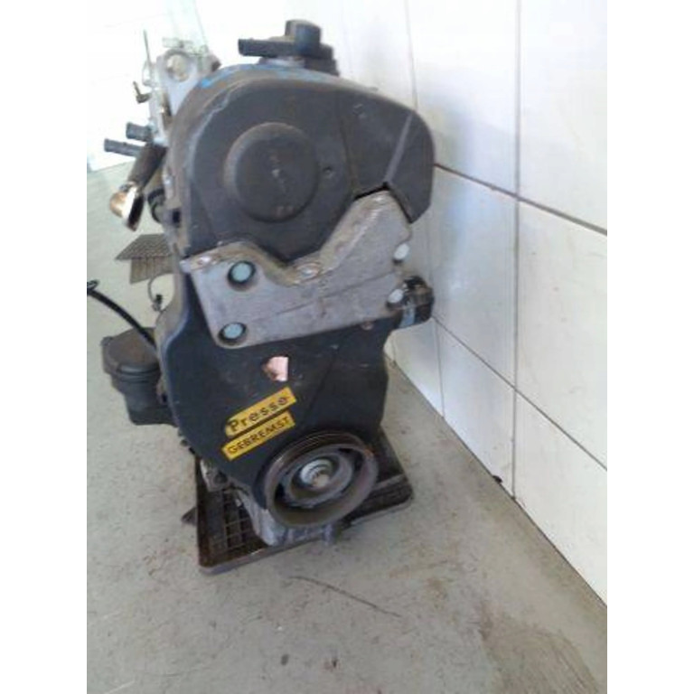 Двигатель Volkswagen LUPO 1.4 FSI ARR