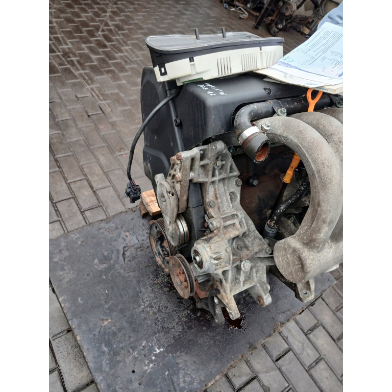 Двигатель Volkswagen PASSAT 1.6 ADP