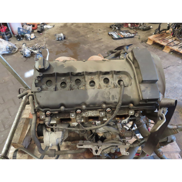Двигатель Volkswagen PASSAT 3.2 FSI 4motion AXZ