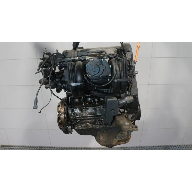 Двигатель Volkswagen POLO CLASSIC 75 1.6 ALM