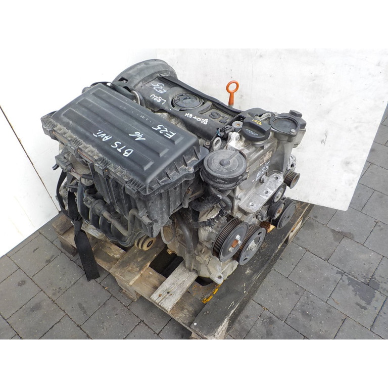Двигун Volkswagen POLO 1.6 16V BTS