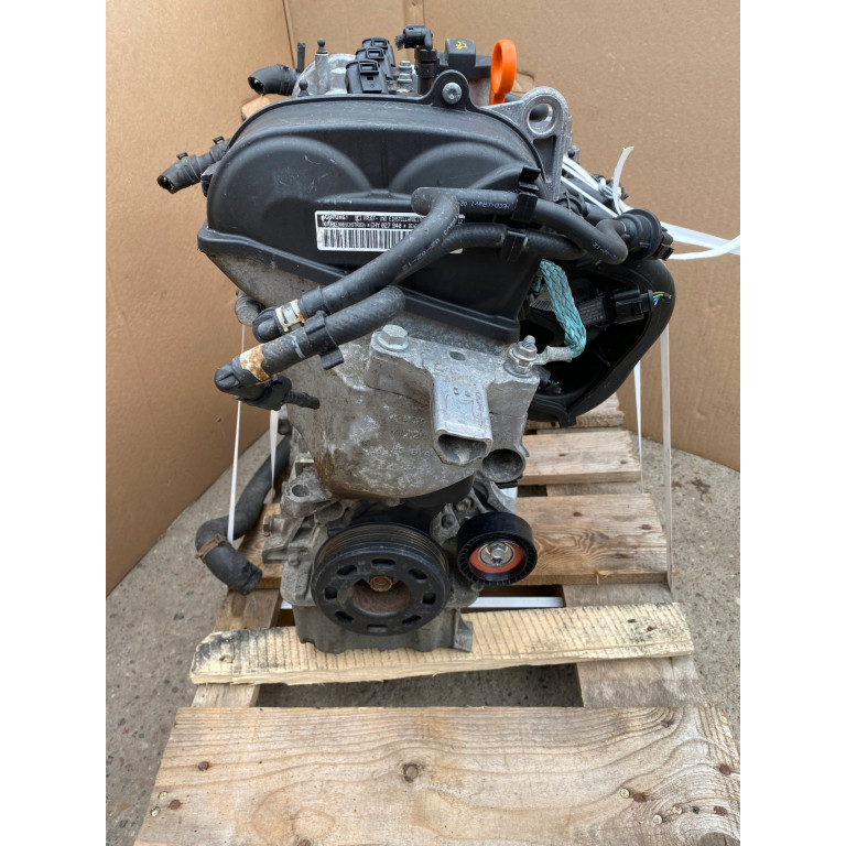 Двигун Volkswagen UP 1.0 CHYA CHYB