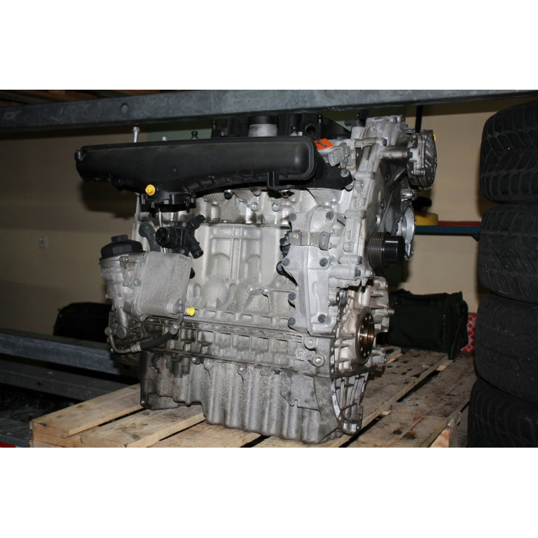 Двигун Volvo S60 3.0 T AWD B 6304 T5
