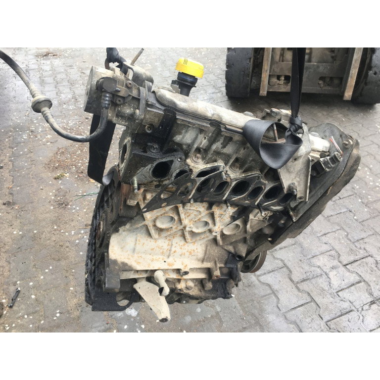Двигатель Nissan INTERSTAR dCi 80 F9Q 772 F9Q772