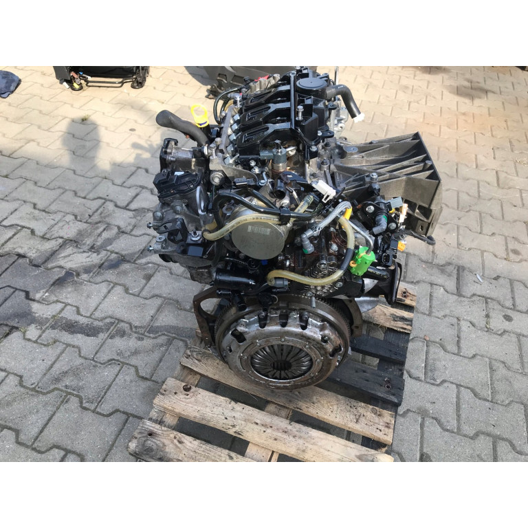 Двигун Nissan PRIMASTAR dCi 90 M9R 782