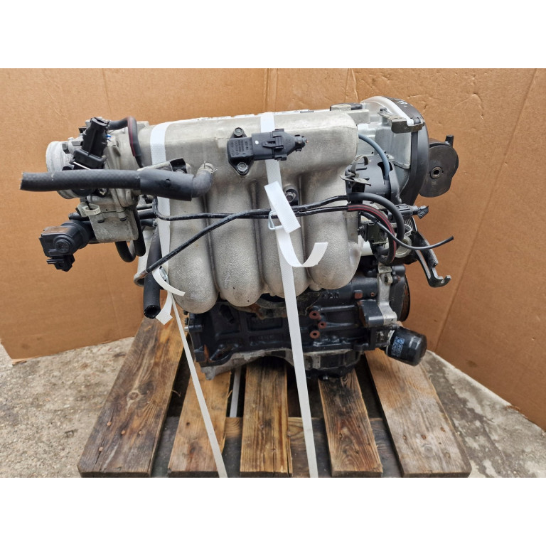 Двигун Hyundai SONATA IV 2.0 16V G4JP-EG