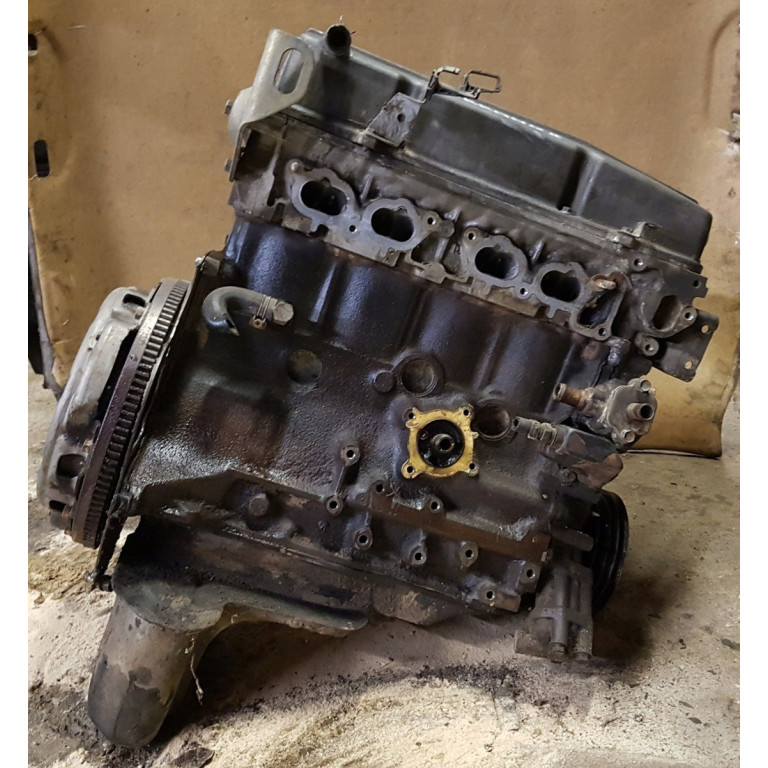 Двигун Ford MAVERICK 2.4 i KA24-E