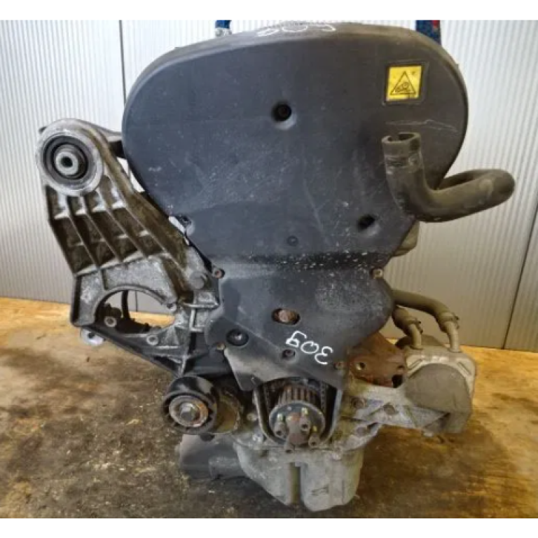 Двигун Alfa Romeo 145 1.4 i.e. 16V T. S. AR 38501 AR38501